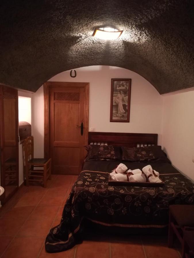 Benamaurel Cueva El Murallon מראה חיצוני תמונה